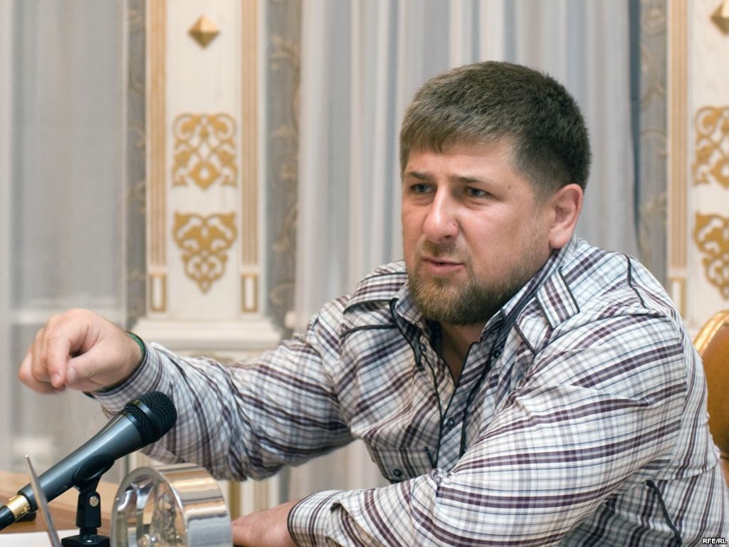 Кадыров подверг сомнению официальную версию теракта в Париже